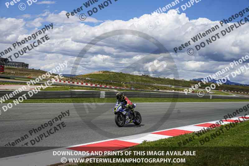 cadwell no limits trackday;cadwell park;cadwell park photographs;cadwell trackday photographs;enduro digital images;event digital images;eventdigitalimages;navarra;no limits trackdays;peter wileman photography;racing digital images;trackday digital images;trackday photos